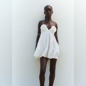 Zara Poplin Dress Size Medium with Textured Flowers White Tiered Dress NWT.